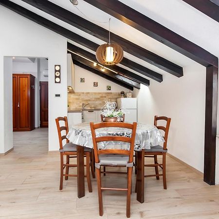 Rovigno Bella Sea View Apartment 外观 照片